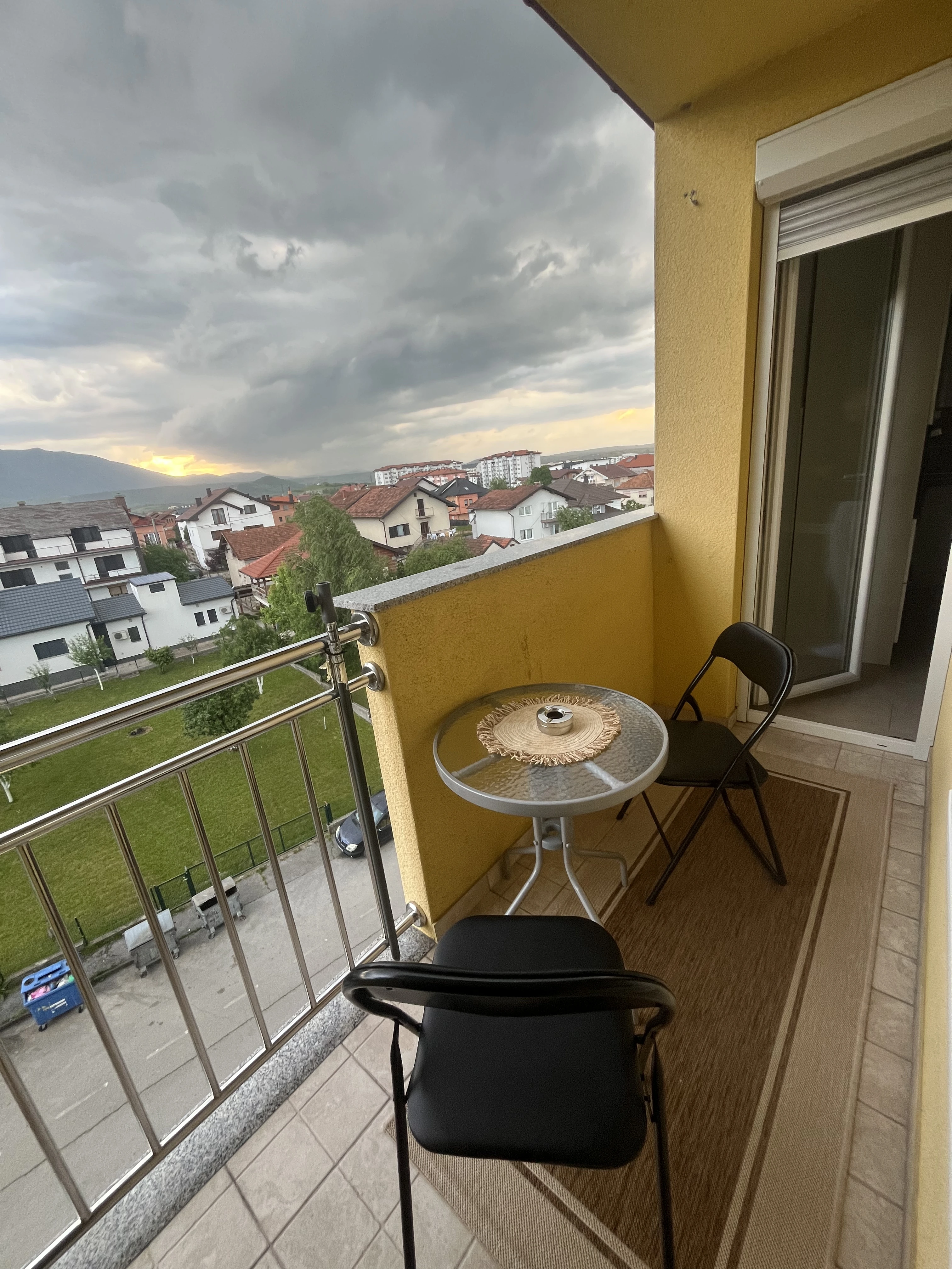 Apartman Murtić – pogled na planinu Plješevicu